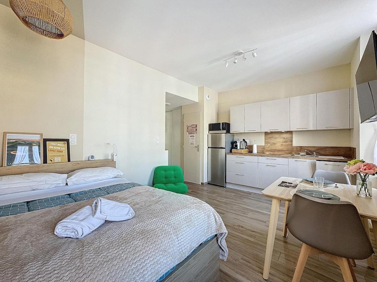 Chaleureux Et Lumineux - Centre Blatin B Appartement